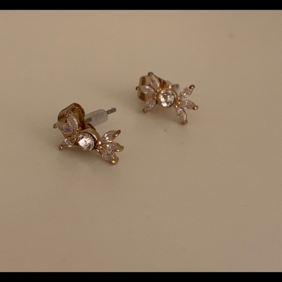 Free People Earrings - Picture 2 of 3